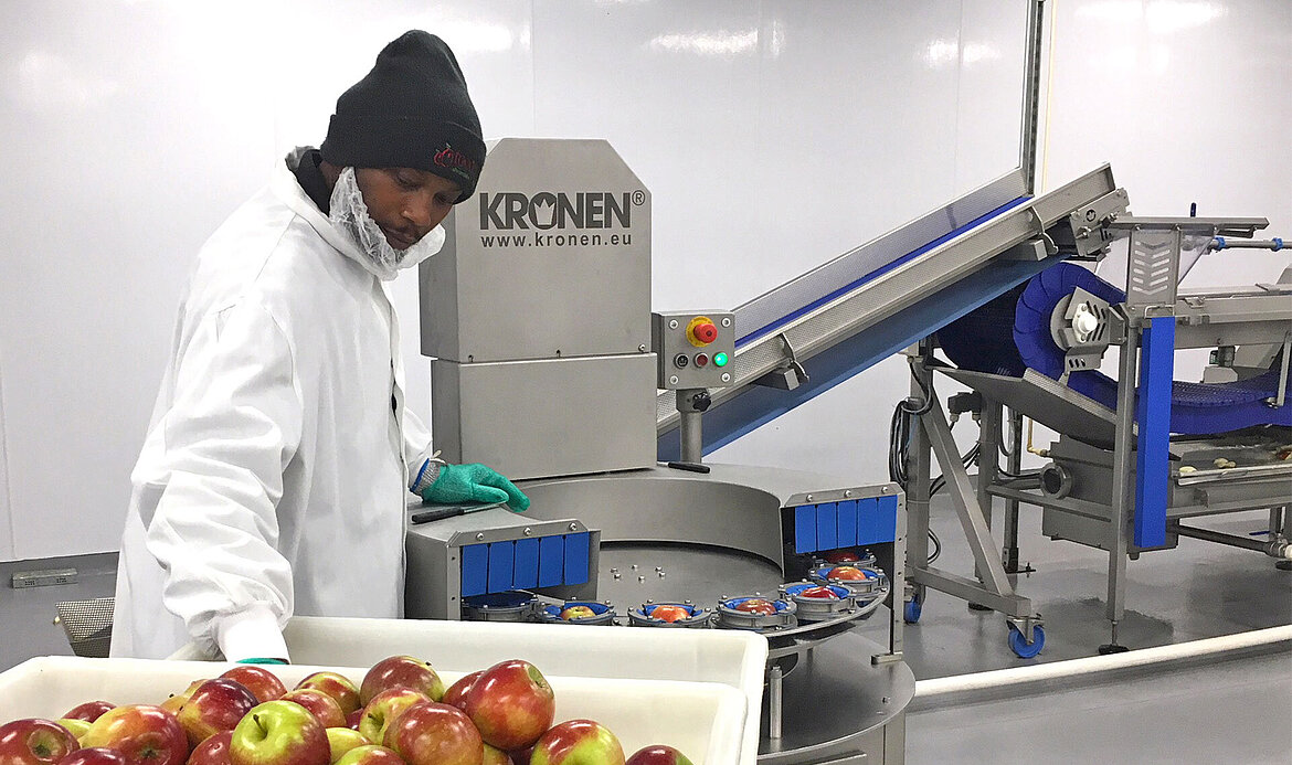 La banque alimentaire « Foodlink » aux États-Unis utilise des coupeuses et un système d'hygiénisation de KRONEN pour transformer ses ingrédients