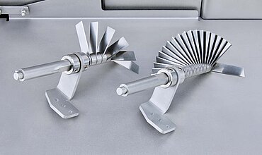 Las cuchillas de abanico para las peladoras y cortadoras AS 4 y AS 6 de KRONEN permiten un corte limpio en rodajas de 3,5 mm, 4,5 mm, 5,5 mm, 7,5 mm, 10 mm, 14 mm, 20 mm y 30 mm de espesor