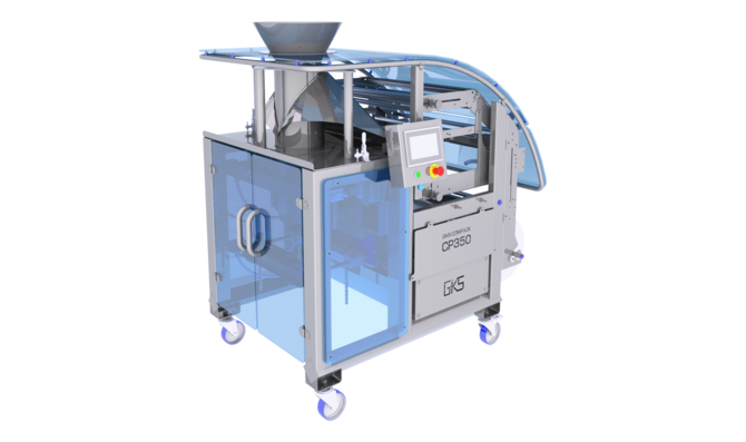 FLEX M+ packaging machine for packing salad, vegetables, fruit and non-food products in pillow bags (further bags available as options).