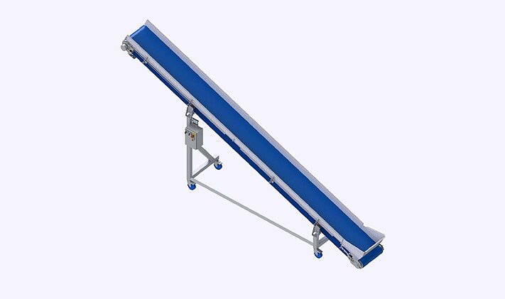 The PLUS conveyor belt from KRONEN is available in flexible design – e.g. with and without cleats as well as in different lengths, widths, heights and inclination angles