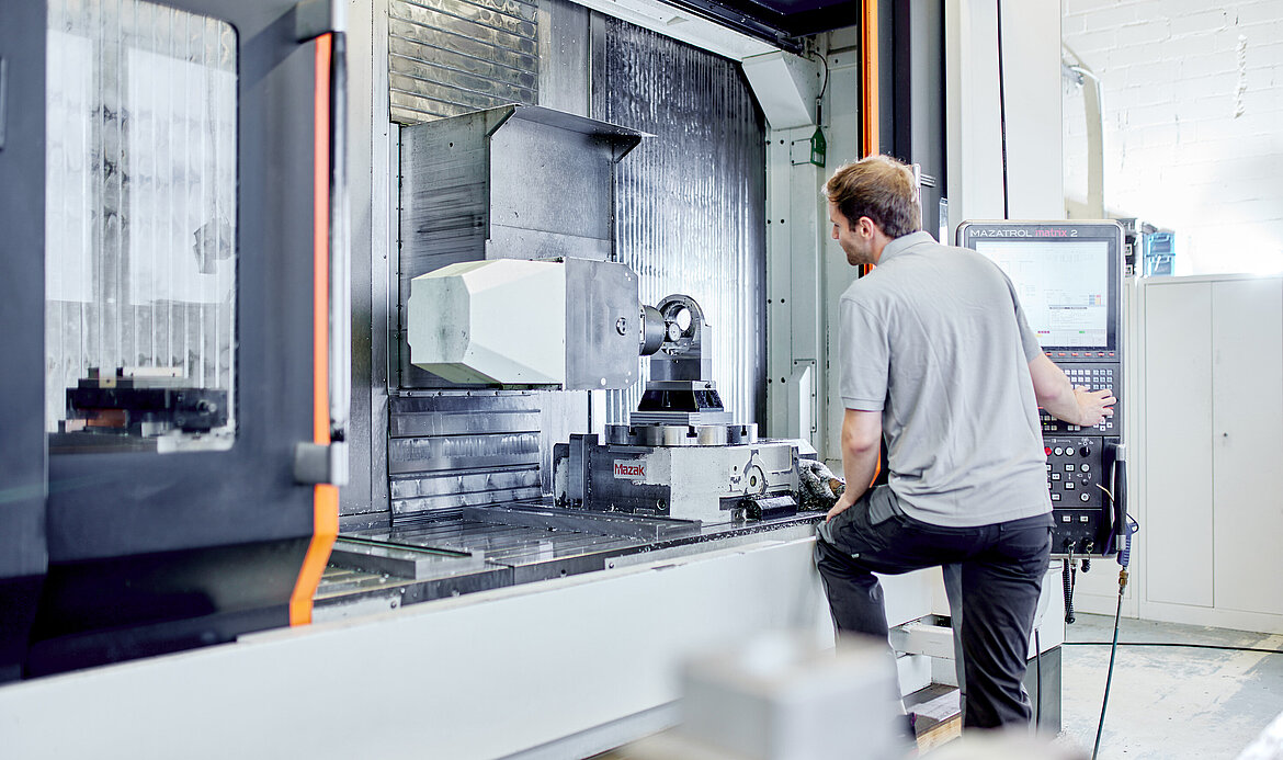 Job Achern, Offenburg: Zerspanungsmechaniker:in | KRONEN GmbH