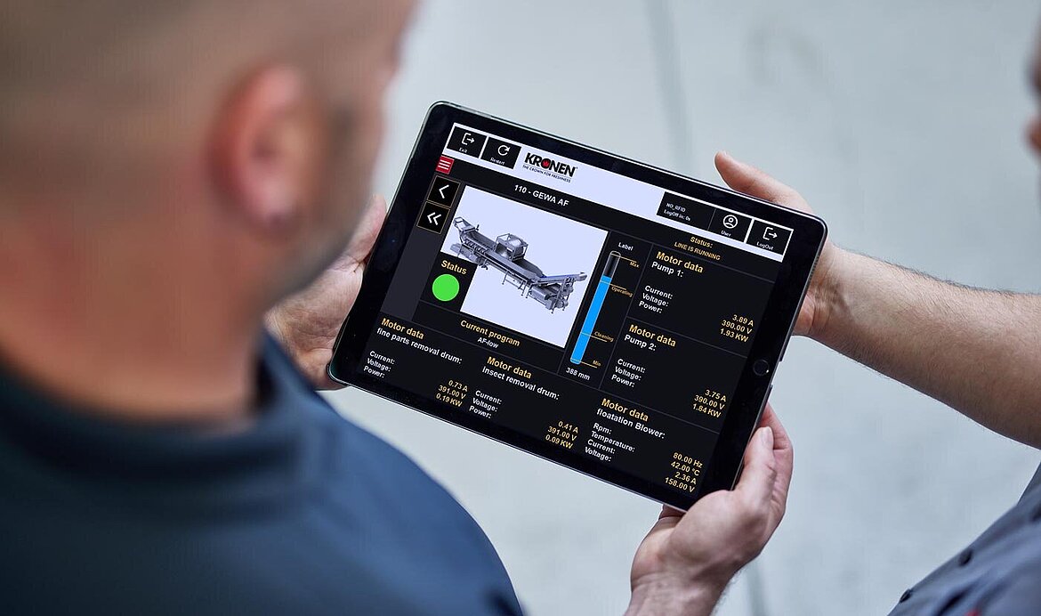 KRONEN SMART Factory, SMART Machines: In future, wherever production managers, technicians or foremen might be, they can check the production status of the machine or line on a laptop or mobile end device at any time